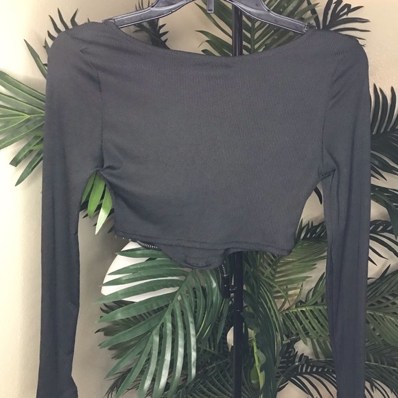 Asymmetrical hook hem top - Picture 3 of 3